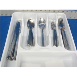 New Kitchen utencils with tray