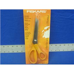 New Fiskars Pinking Shears