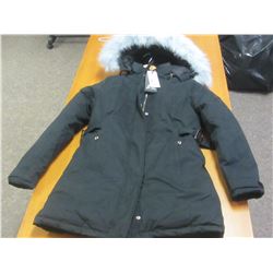 New Spire women's winter coat / waterproof/ weatherproof $ 215.00 tags