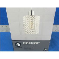 New plug in Pendant light / on-off switch on cord /