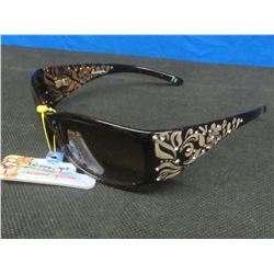 New women's Panama Jack Sunglasses