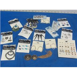 Large lot of Jewlery