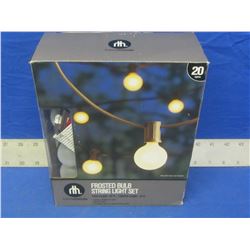 New frosted bulb set 20 lights 20ft long / TESTED WORKING