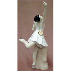 Royal Doulton lady figurine Reflections serie