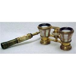 Opera glasses, with mother of pearl and brass