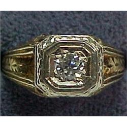 Man's 14K gold and diamond ring, fancy yellow