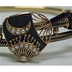 Victorian 14K gold and black onyx bangle brac
