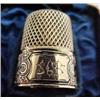 Image 3 : 14k gold and enameled thimble, engraved and e