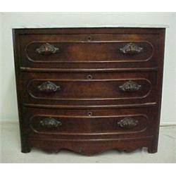 Walnut Victorian chest of drawers, beveled wh