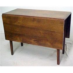 Hepplewhite swing leg drop-leaf table, walnut