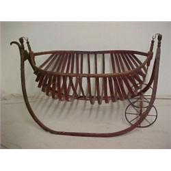 Grape cart, cradle shaped slatted bin, lifts