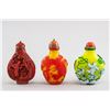 Image 2 : 3 Assorted Chinese Glass and Lacquer Snuff Bottles