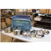 Image 1 : Lot Of Stainless Steel Pots And Pans In Rubbermaid Tub