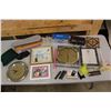 Image 1 : Lot of Misc: Clocks, Electronics, Etc