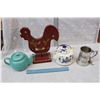 Image 1 : 2 Tea Pots, Silver Mug, & Rooster Decor