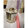 Image 8 : Lot OF Kitchen Tins