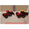 Image 2 : Case International Harvester STX500 Tractor Model & A Versatile 1150 Tractor Model