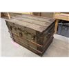 Image 1 : Wooden Trunk (20" x 20" x 36")