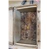 Image 8 : Wooden Trunk (20" x 20" x 36")