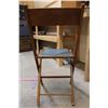Image 4 : Hudson's Bay Fold Up Wooden Chair