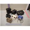 Image 1 : Lot of Vintage Misc: Viewmasters w/1 Slide & Cameras w/Flash Bulbs