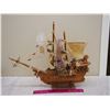 Image 2 : Lot of 2 Vintage Model Ships