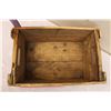 Image 3 : Canada Dry Wooden Crate (18" x 12" x 9")