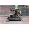 Image 4 : Antique Toy Sewing Machine Germany