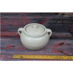 #2 Medalta Bean Pot