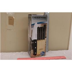 Farberware 6 Piece Knife Set, NIB