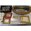 Image 5 : Rounded Glass Picture Frame W/ Lot Of Picture Frames