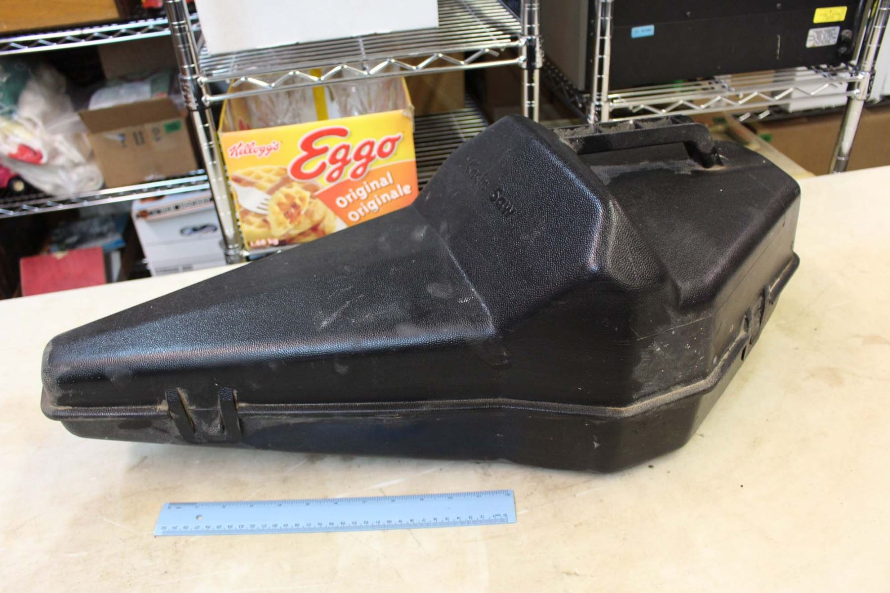 Poulan Micro XXV Gas Fueled Chain Saw w/Case