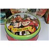 Image 4 : Lot Vintage Tins (4)