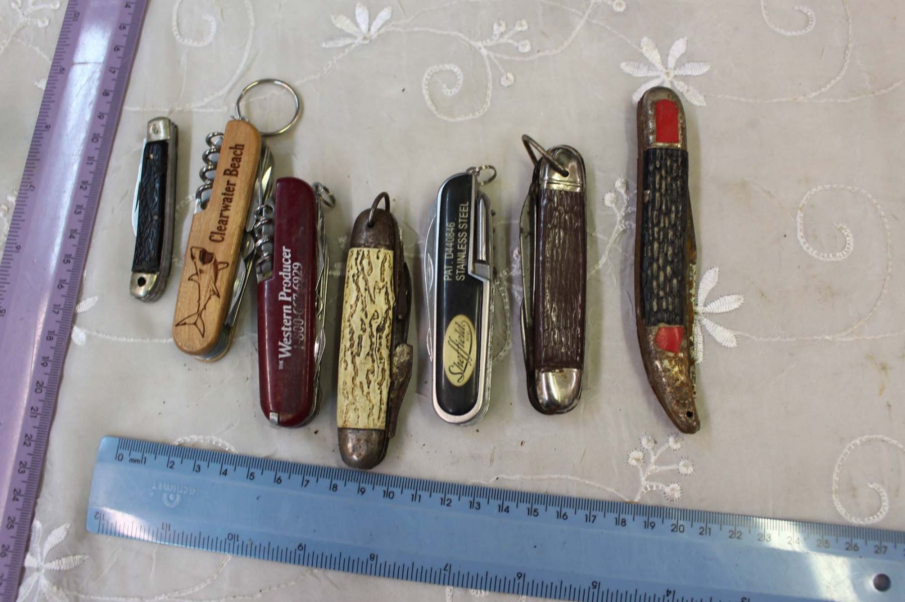 Lot of Vintage Pocket Knives