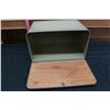 Image 3 : Vintage Bread Box