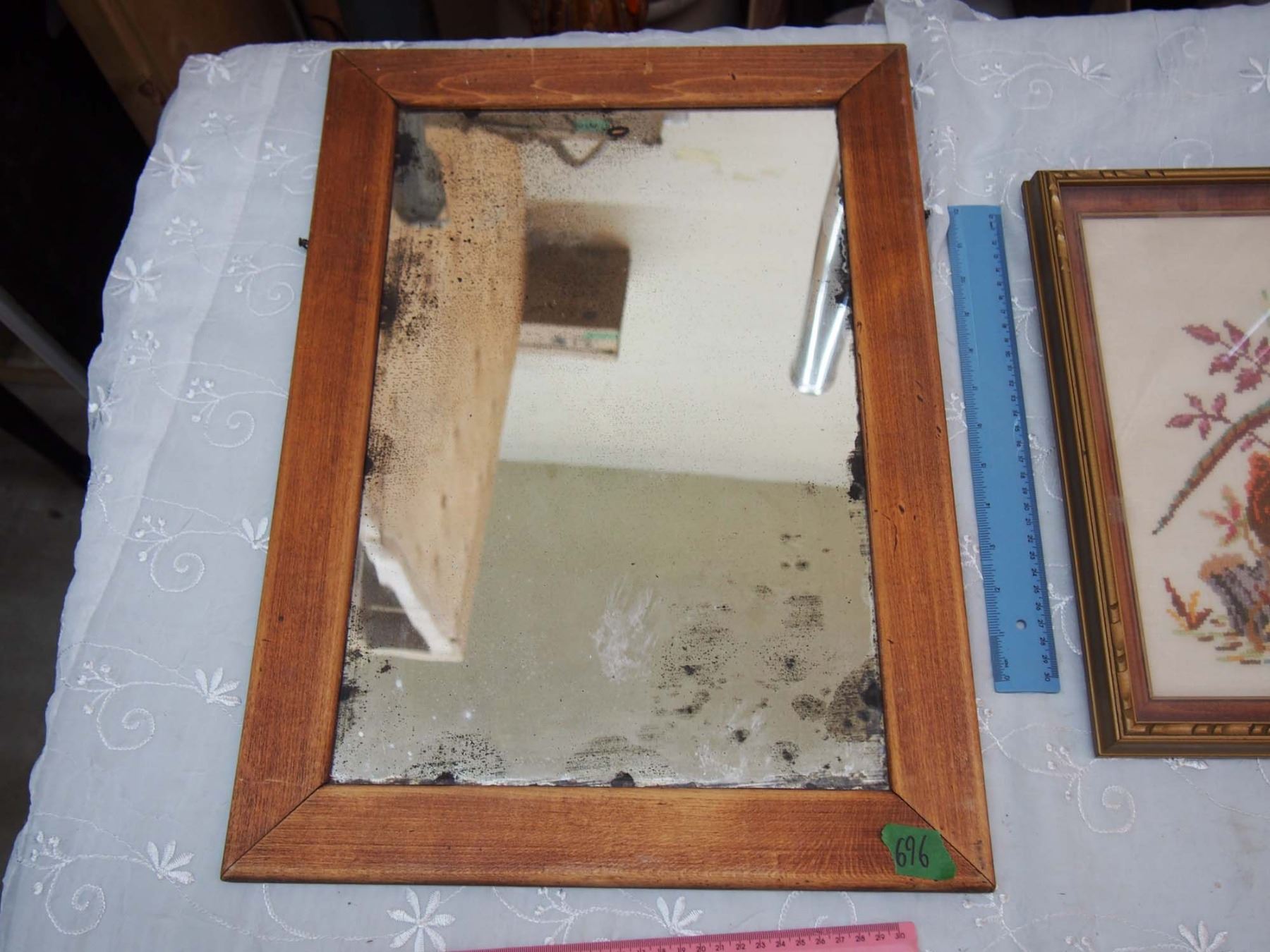 Lot Of Vintage Wall Hangings (2)