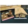 Image 1 : Wooden Cabin Toy Set