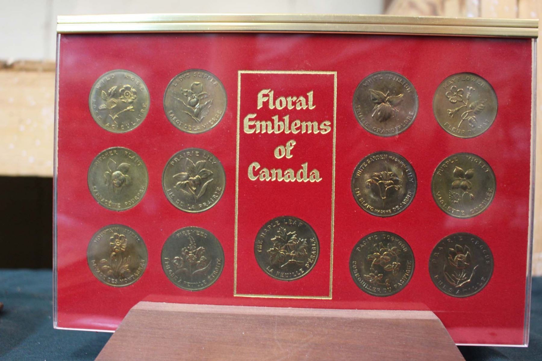 Floral Emblems of Canada Coins, Coats of Arms of Canada Floral Emblems of Canada Coins, Coats of Arms of Canada