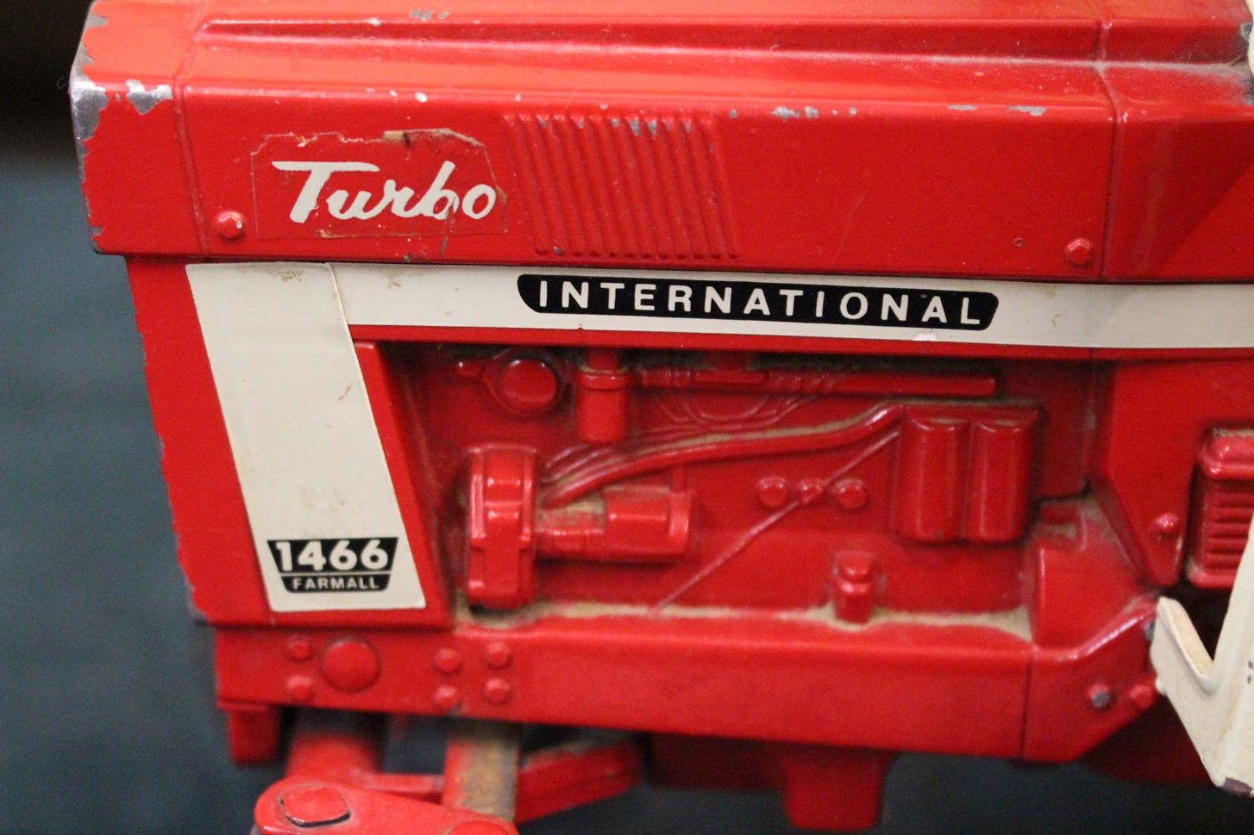 1466 international toy tractor