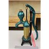 Image 1 : Vintage Lift Pump