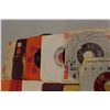 Image 2 : Lot of (16) Singles