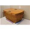 Image 1 : Wicker Picnic Basket