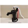 Image 4 : Vintage Style Water Pump