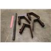 Image 2 : Metal Brackets and A Pole (4 Brackets, 1 Pole)