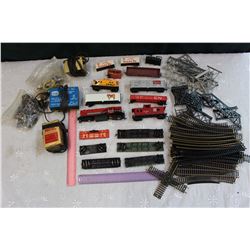 Lot of Toy Train Parts (H/O Scale)