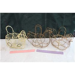 Egg Wired Baskets (3)