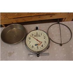 Vintage Tempruf Spring Scale (30lb Capacity)