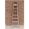 Image 2 : Wooden Ladder (7'6")