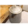 Image 2 : Vintage Metal Jug