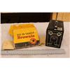 Image 1 : Vintage Six-20 Target Kodak Brownie Camera w/Original Box